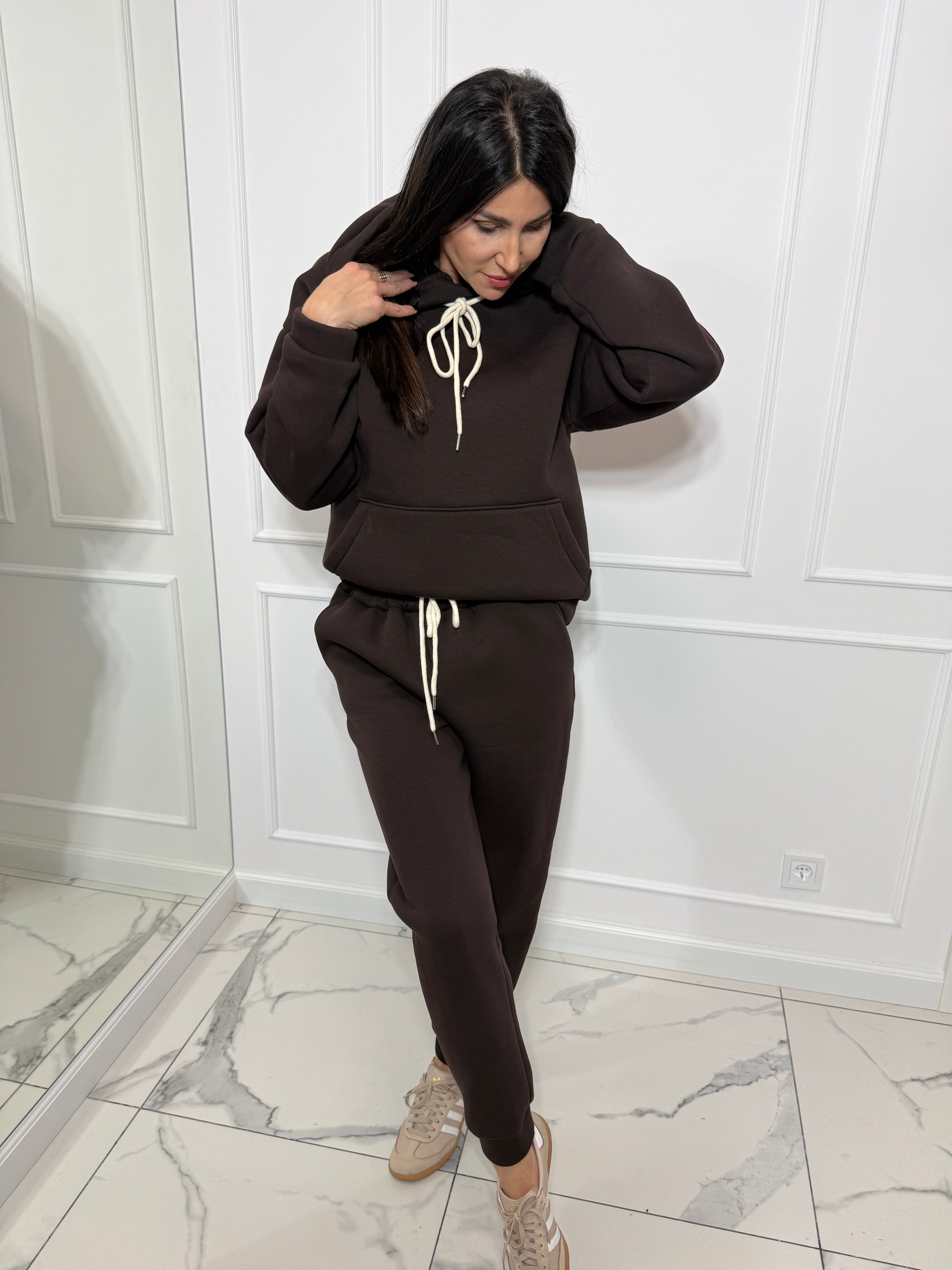 Ciepły czekoladowy komplet dresowy - bawełna 95%