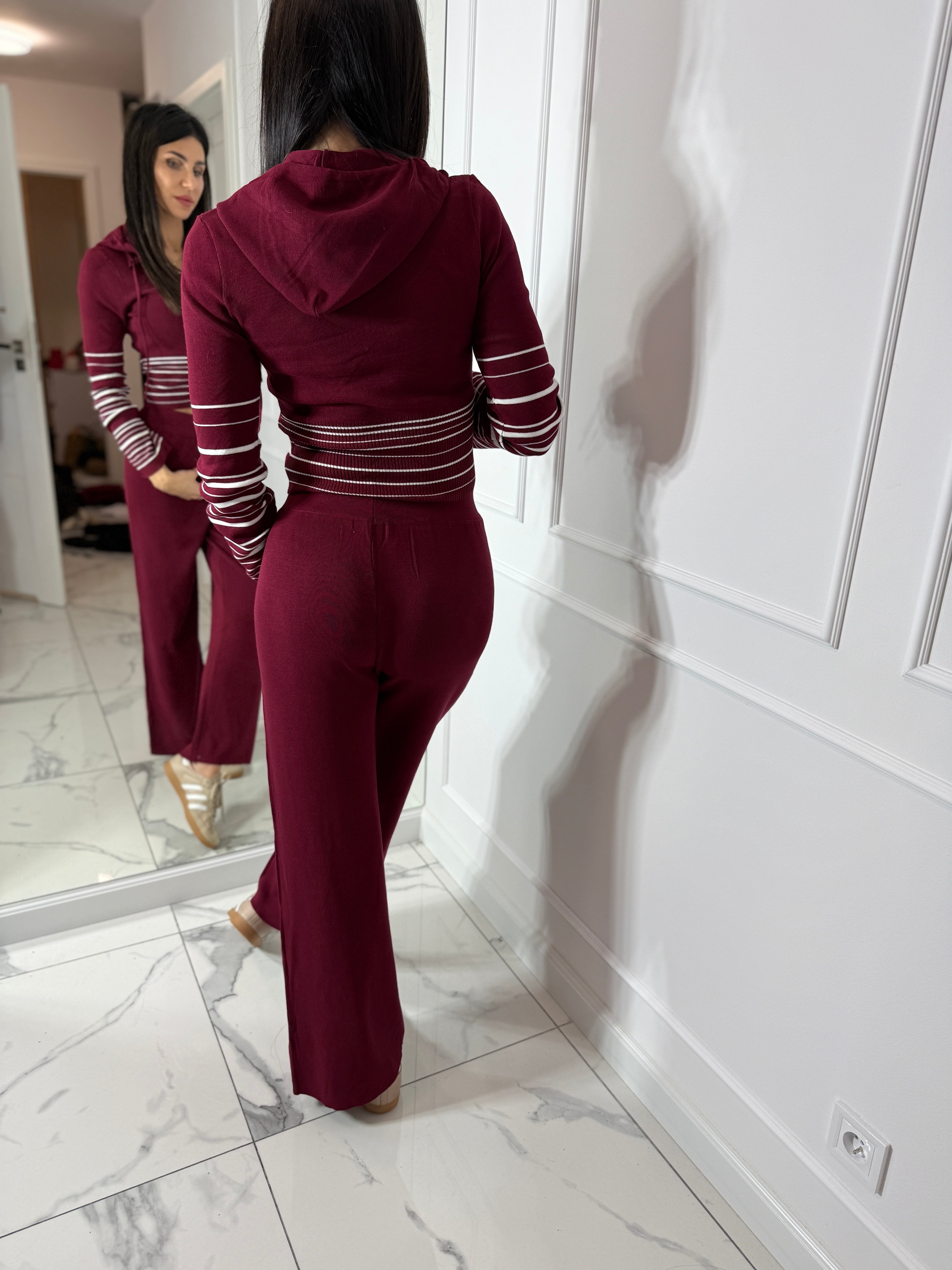 Zestaw sweterkowy - bordowy