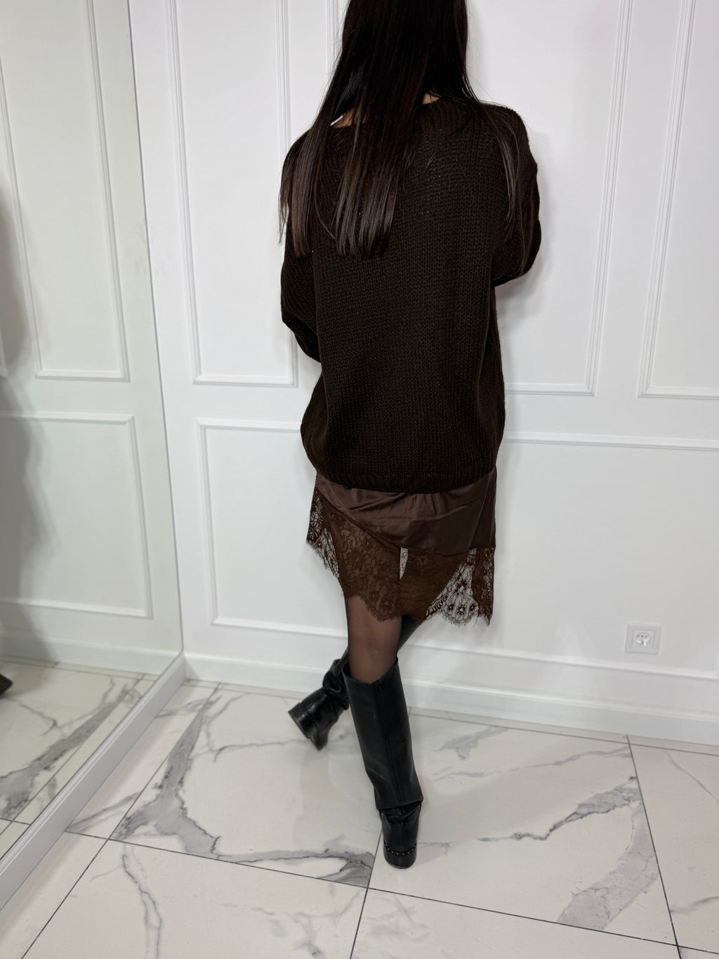 Swetrowa sukienka z halką